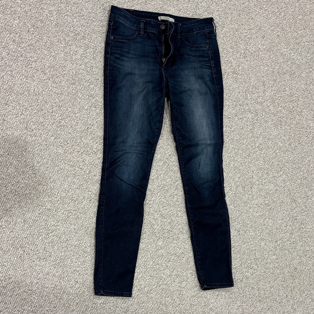 Dark Wash Women’s Skinny Jeans - Navy Blue